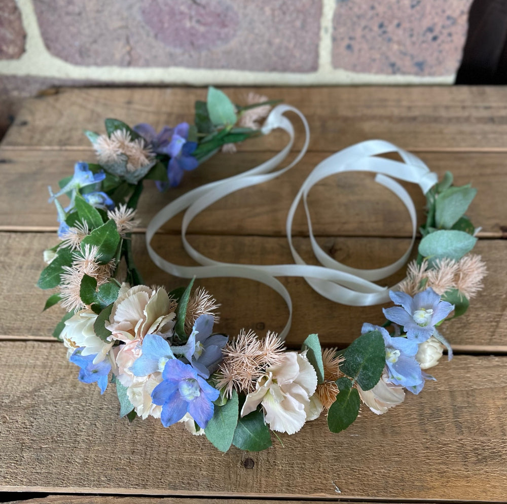Hair Flowers & Corsages