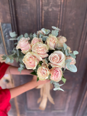Blush pink rose bouquet